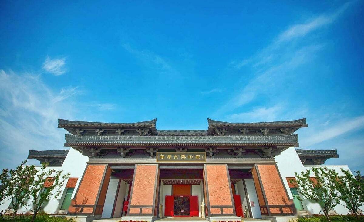 宿迁市是江苏省的著名城市,这里历史悠久,古迹众多,值得一提的是,我们