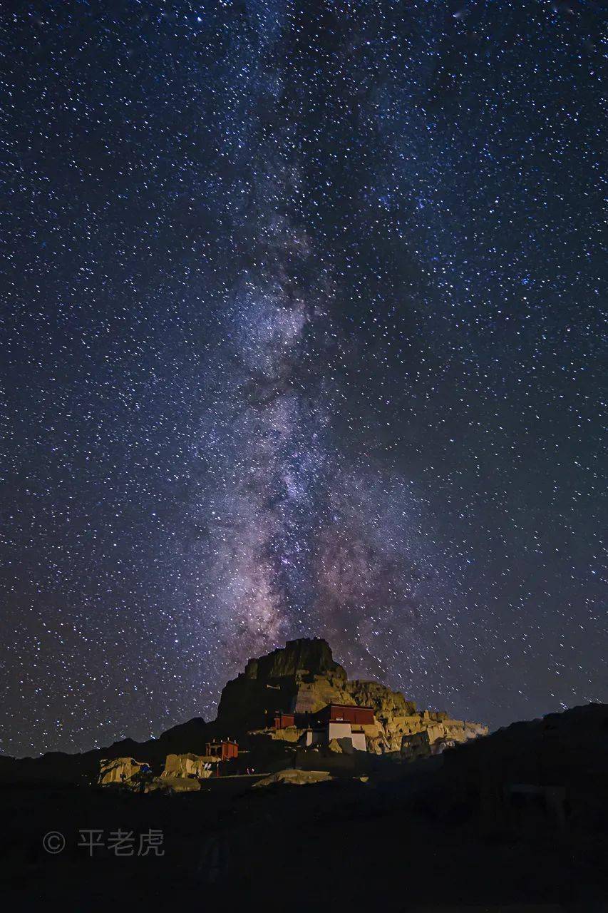 太耀眼的城市不适合看星星!