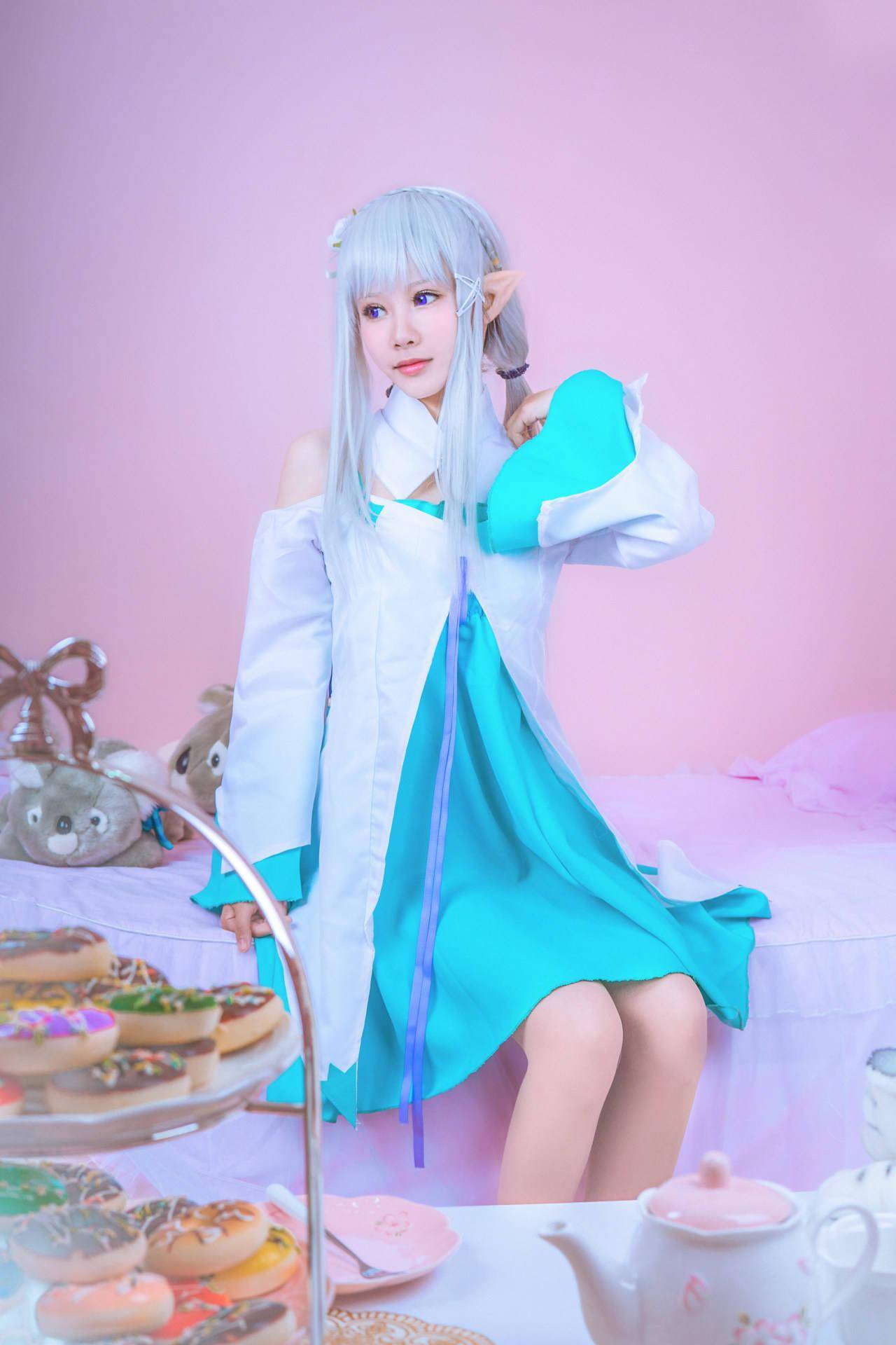 从零开始的异世界生活艾米莉亚睡衣cosplay