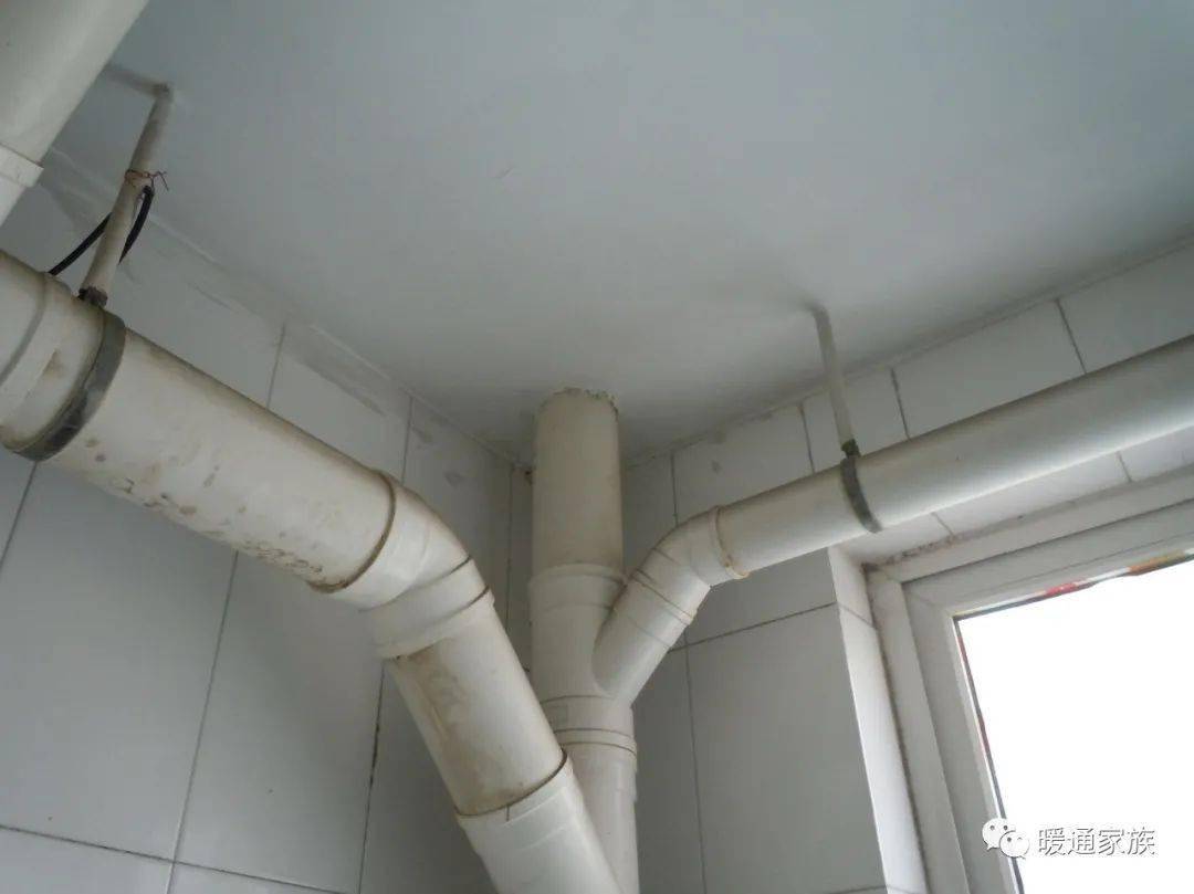 41,冷凝水排水管坡度,应符合设计文件的规定.