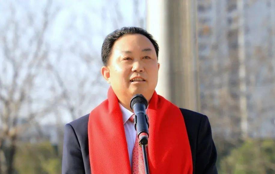 铆足"牛劲"开工:开局要漂亮,全年更要精彩!_李晓峰