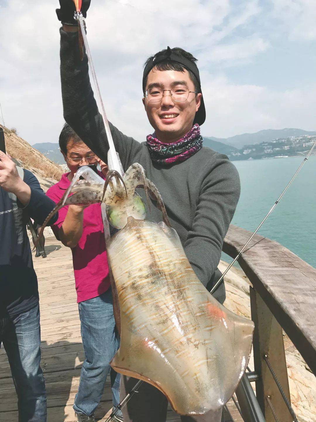 還是春季的大尾魷個頭大,想釣的來看看老釣魚人的釣法~(中)_魷魚