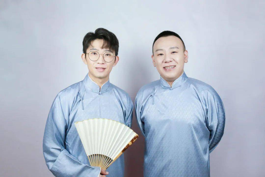 春晚相声不够看金霏曦比再续笑缘