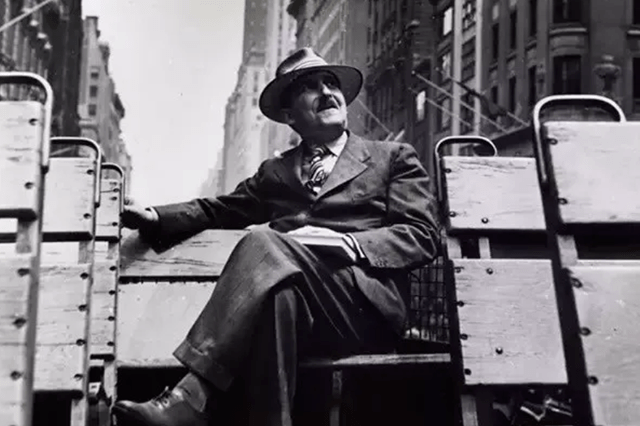 茨威格茨威格始终关注普通人物他选取的事件也很平凡总能从中提炼出