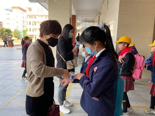 直击现场福清开学啦