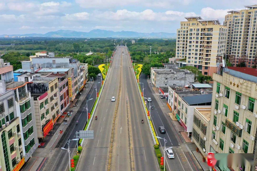 图说琼海从高空俯瞰嘉积大桥