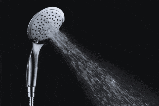 花洒关掉后突然流水是不是质量问题读懂了赶紧告诉你的客户
