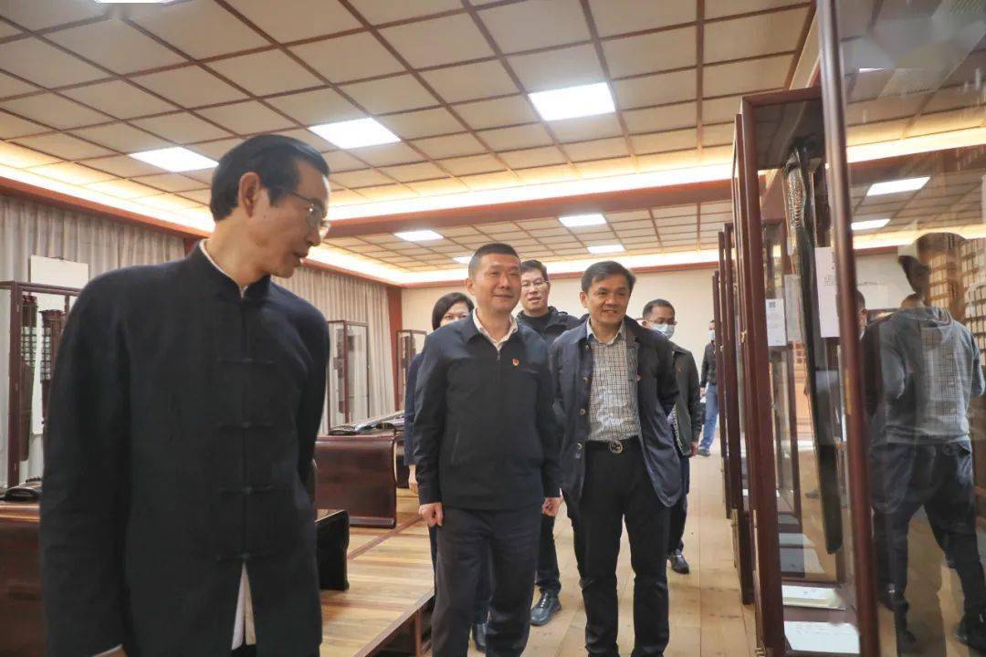 县委主要领导调研全域旅游工作_潘全胜