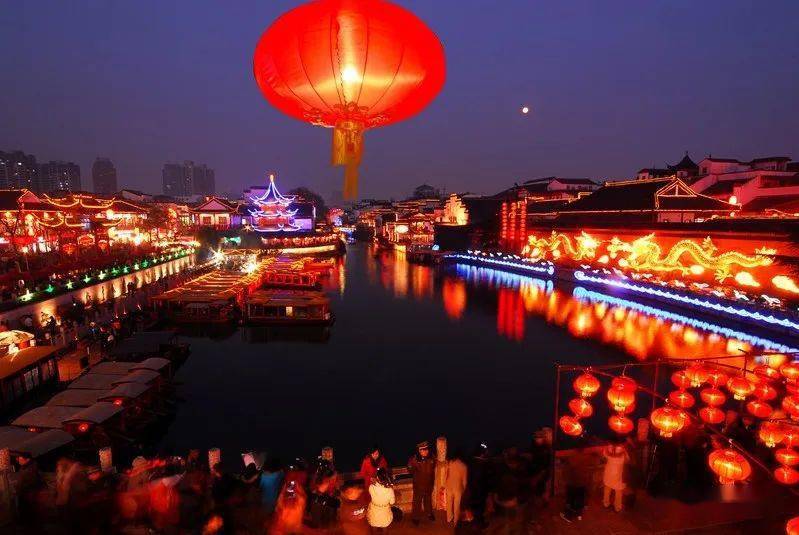 元宵节为何要观灯