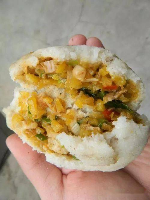母亲的月半粑