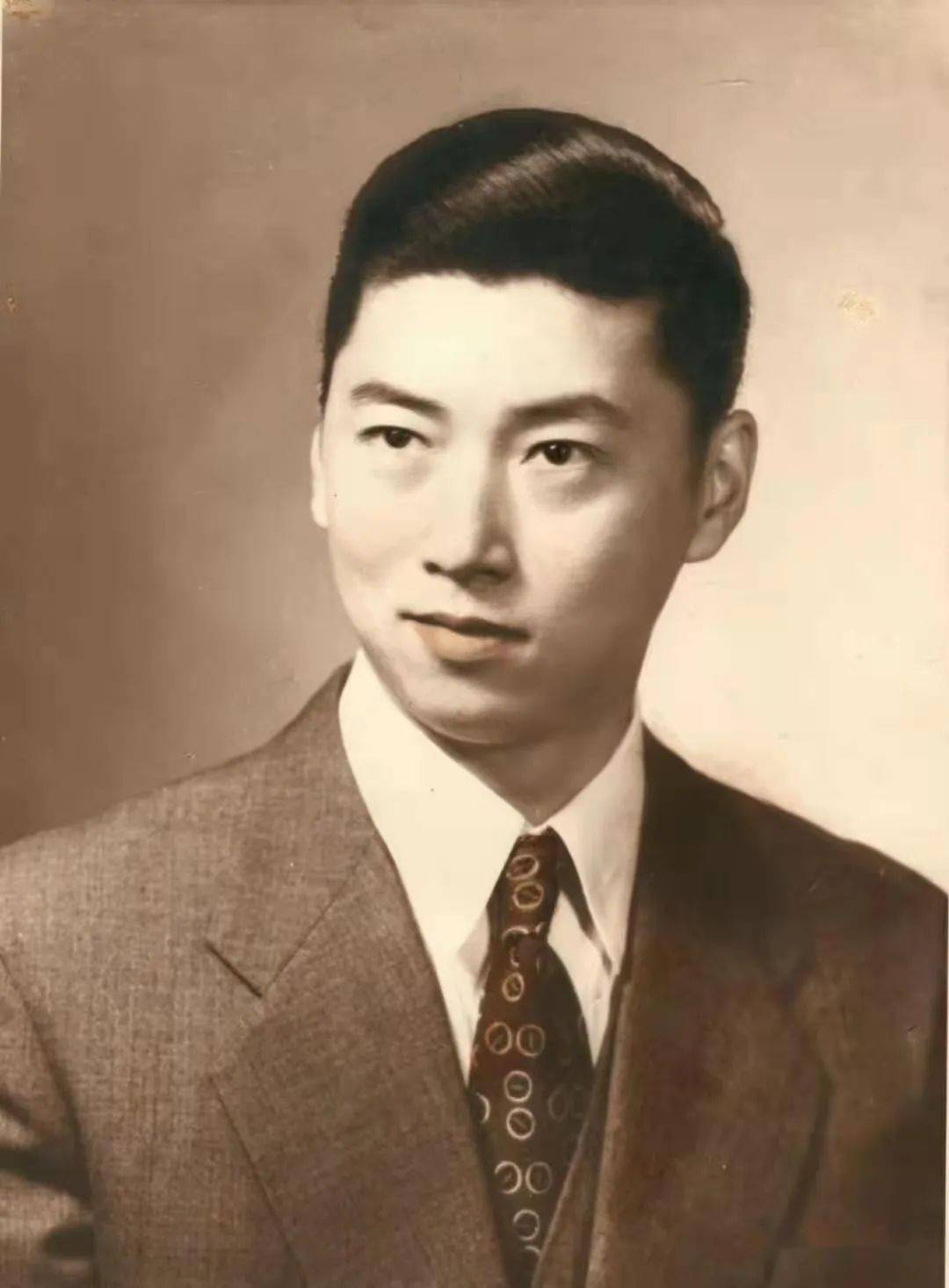 今夜我们听杨振雄