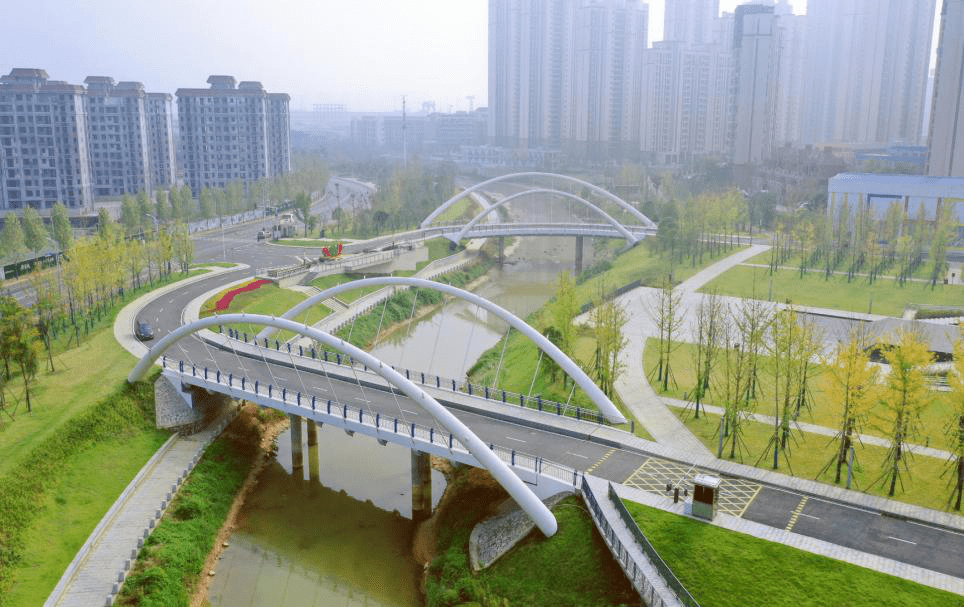 马桥河为湘江一级支流,发源于望城区白马烟塘冲,全长25.