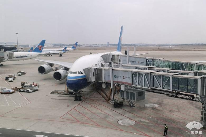 票价1k多的公务舱之旅广州飞成都a380双层大飞机真过瘾