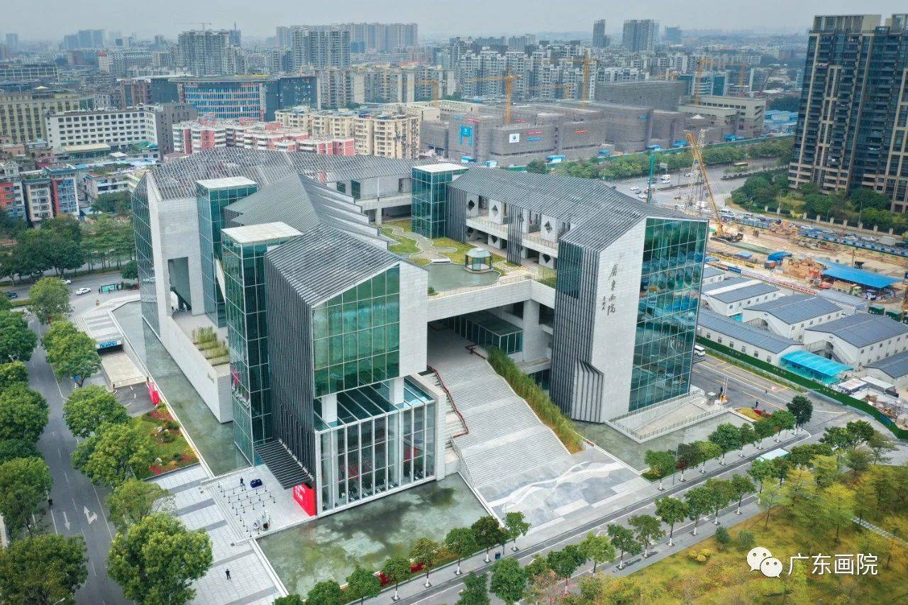 广州白云区云城西路以东,一座极具岭南风格的现代化建筑崭新亮相,吸引