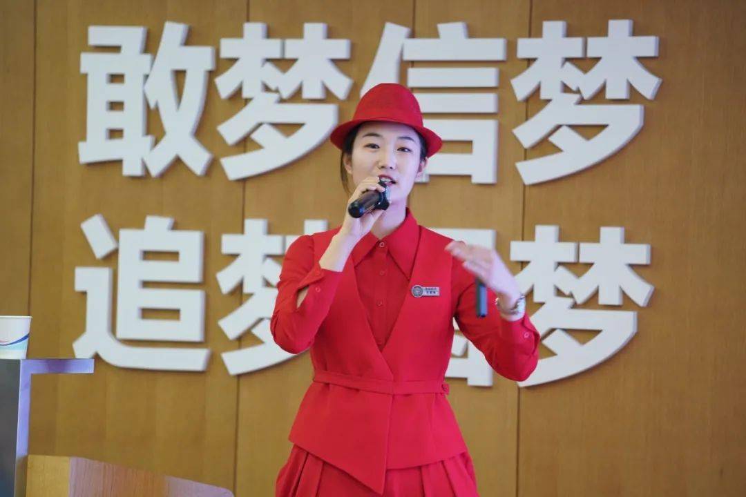 贾国慧分部举办如何做好功夫菜销售和顾客体验分享pk赛