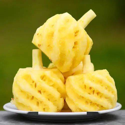 凤梨要盐水泡过才能吃吗 dd41f52755b9471586d942b309b45c7b.jpeg