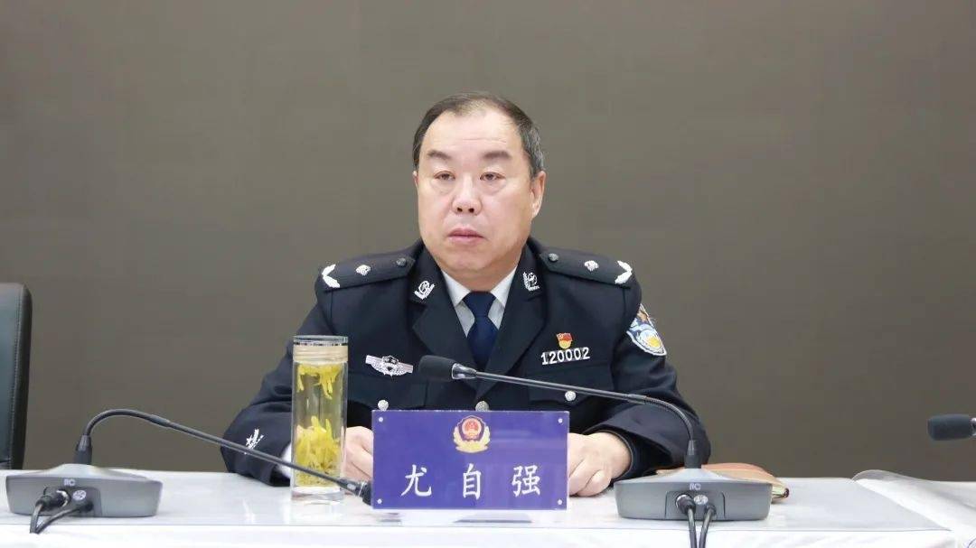 陇南市公安局召开新任职科级干部任前集体谈话会_建设