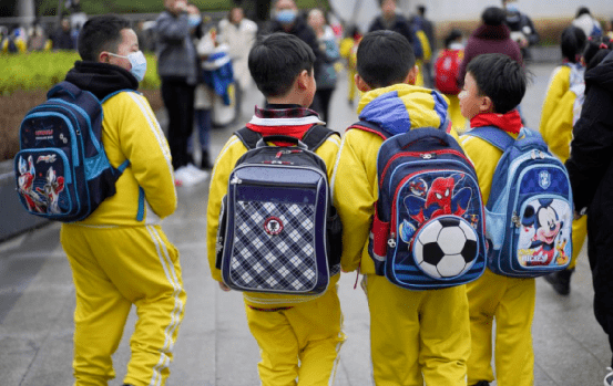 【花果园图集】小嘛小二郎 背着书包上学堂-搜狐大视野-搜狐新闻