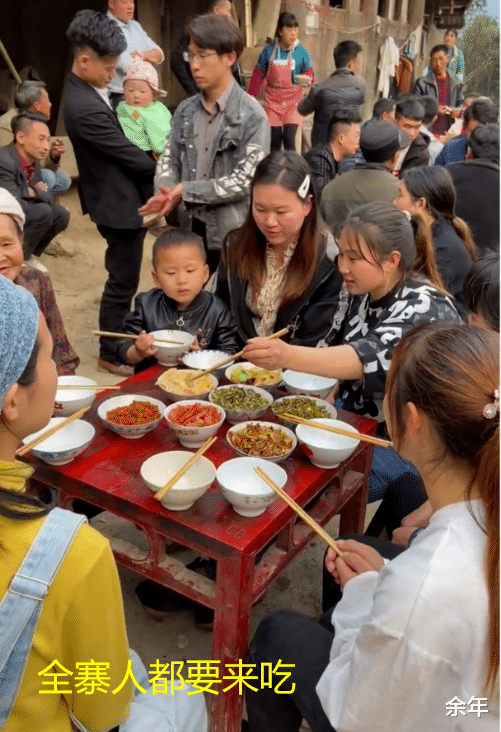 贵州一老人去世,全村人大吃大喝14天!6天已经吃掉2000斤米