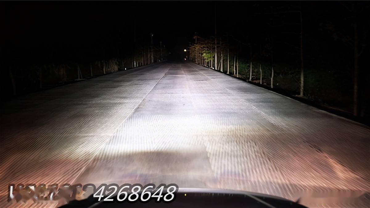 蒙迪欧致胜卤素灯老化亮度不达标改装led透镜提升照路效果