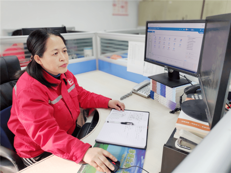 孤岛巾帼美丽秀奉献胜利60年采油厂美丽无比巾帼