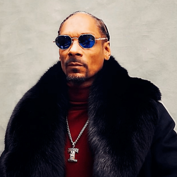 好家伙eminem居然和凤凰传奇进行了跨界合作