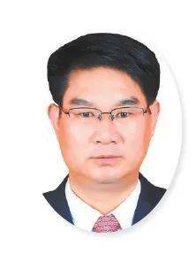 枣阳市委书记孟艳清(资料图片)作为枣阳市脱贫攻坚的第一指挥长,孟艳