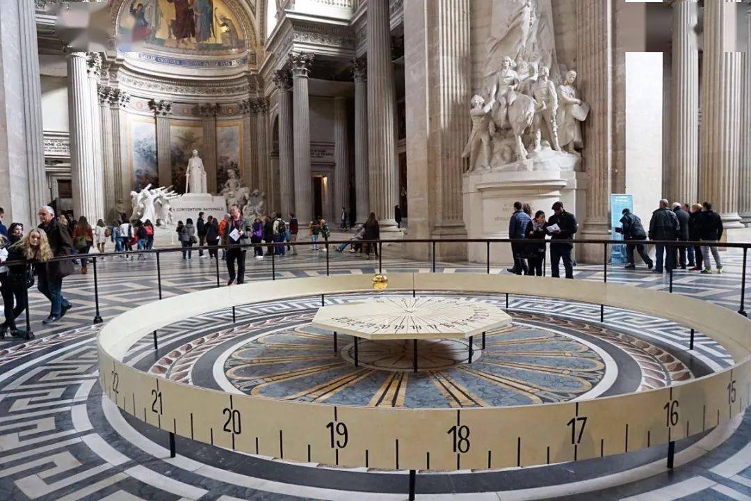 经典实验还原验证地球自转的傅科摆