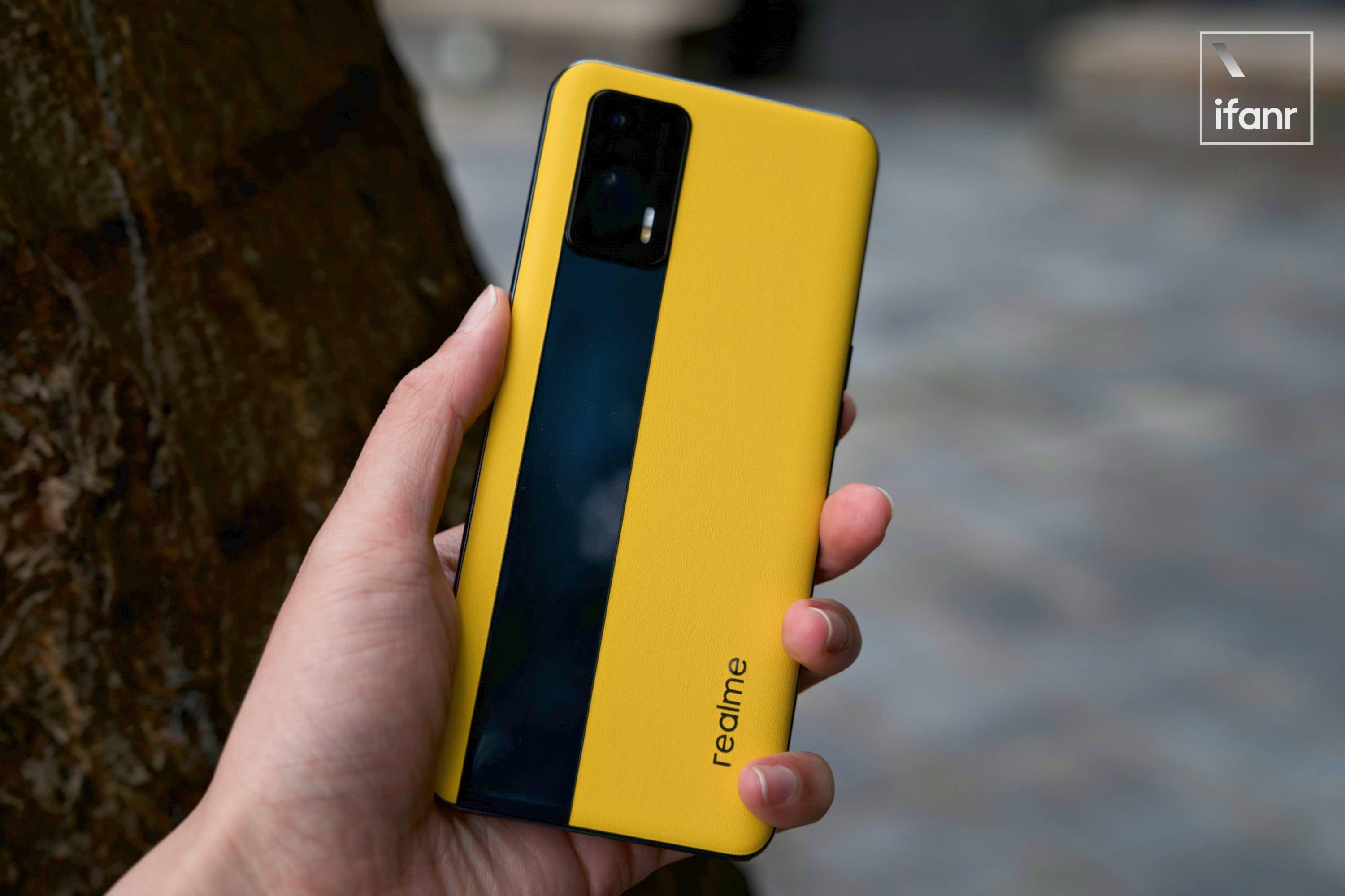 realmegt首发体验2799元起黄厂真我的旗舰手机却是redmik40pro的最大