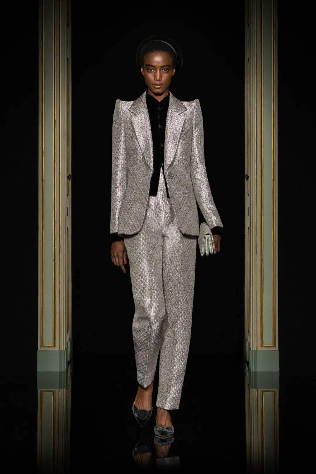 【阿玛尼】giorgio armani privé 2021春夏高级定制系列!_时装