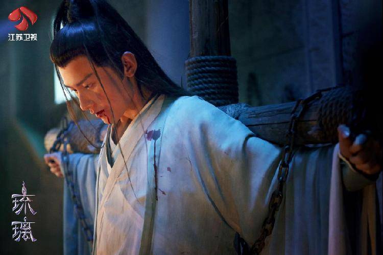 神话剧《琉璃》热播，知道“禹司凤”身上哪点最打动主演么？成毅说了两个