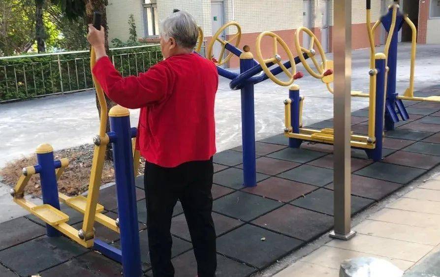 慈善典范项目十占其三彰显 小榄大爱 中山市