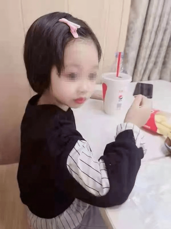 小诺恩的妈妈蒲晓丹加入了 一个儿童dipg互助群 和大家交流治病心得