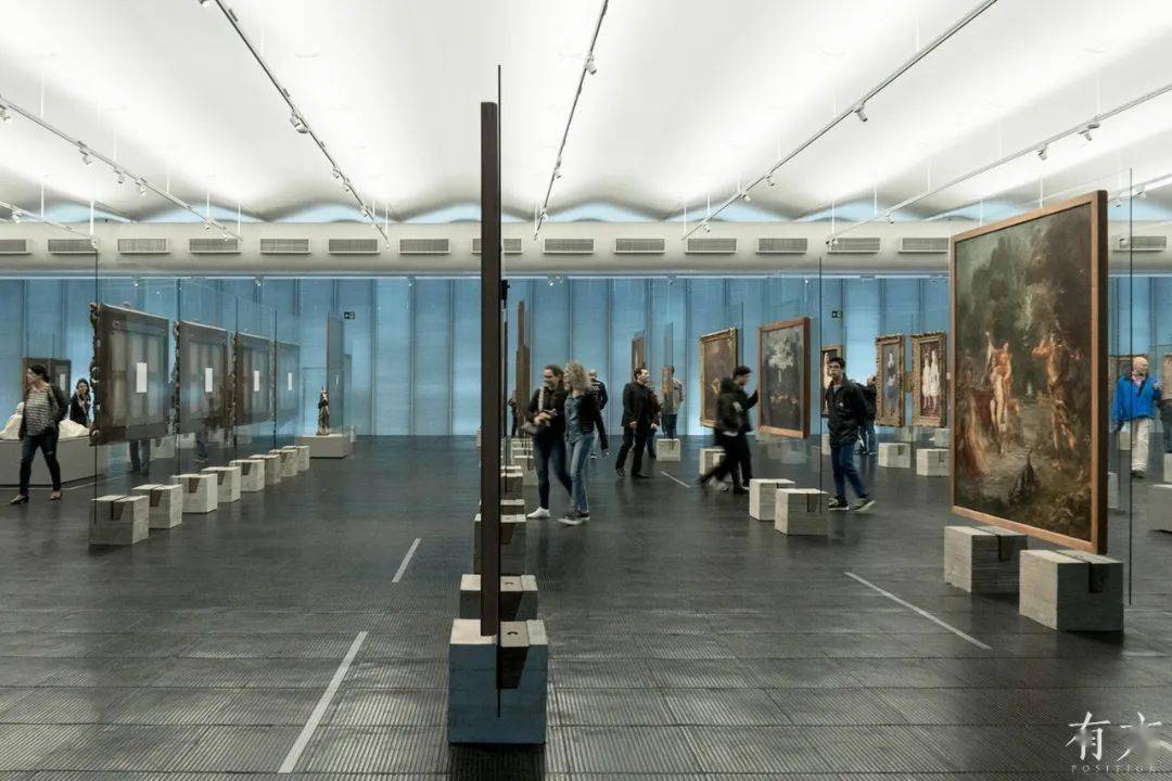 圣保罗艺术博物馆：巴西现代建筑、展陈与意识先锋_丽娜·博·巴蒂