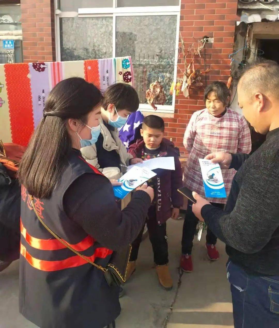 三类流动人口_流动人口婚育证明图片(2)