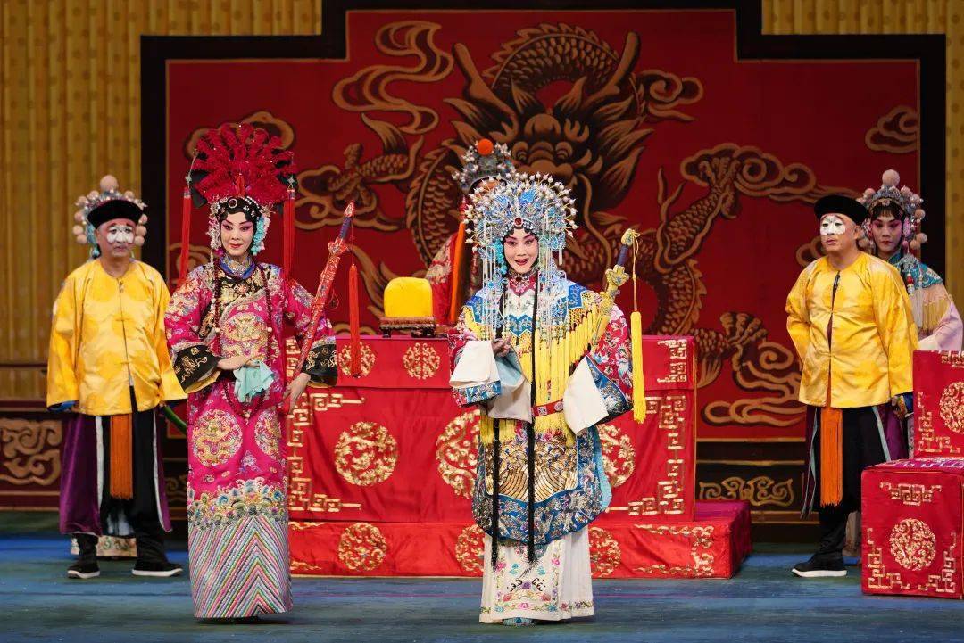 戏韵动京城正月廿三红鬃烈马中体会传统文化的真挚情感