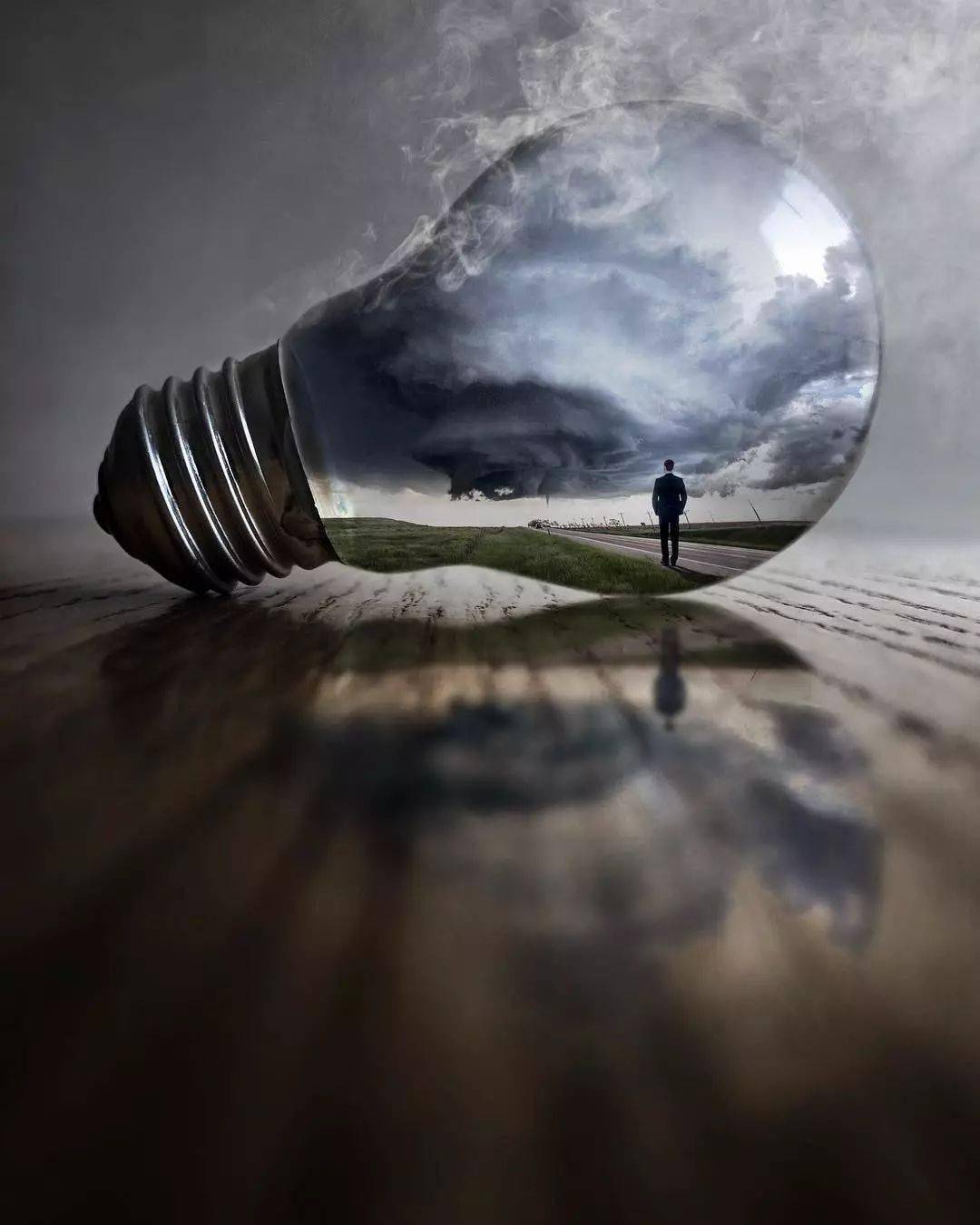 其他设计师:看完觉得自己没学过ps._作品