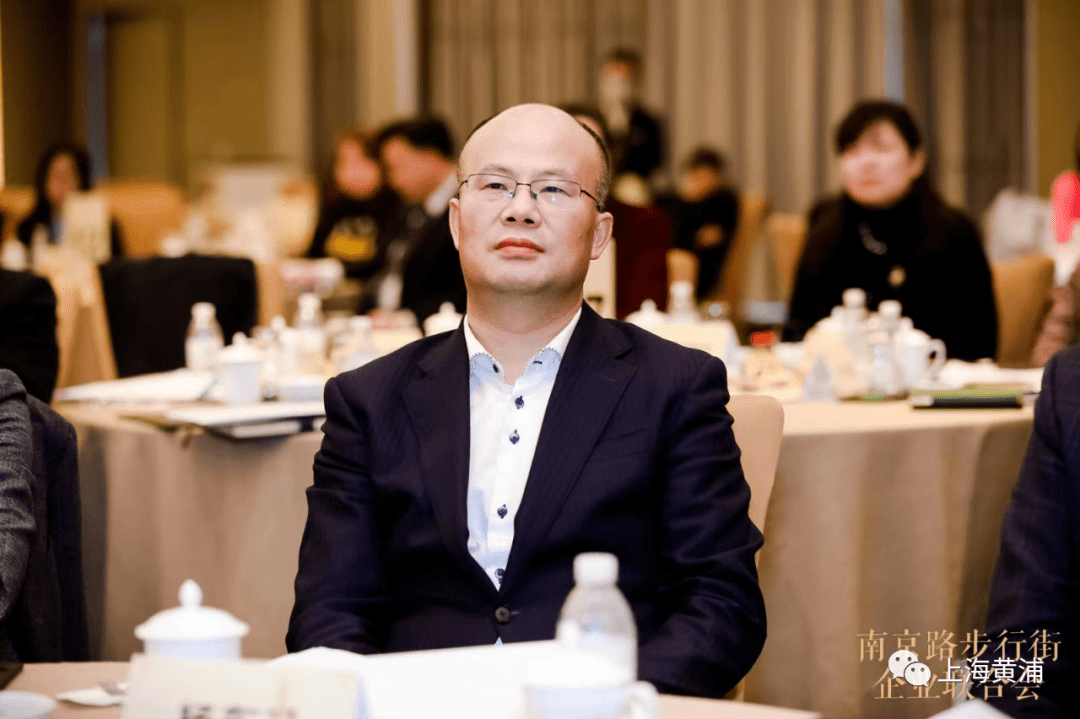 副区长杨东升出席会议.