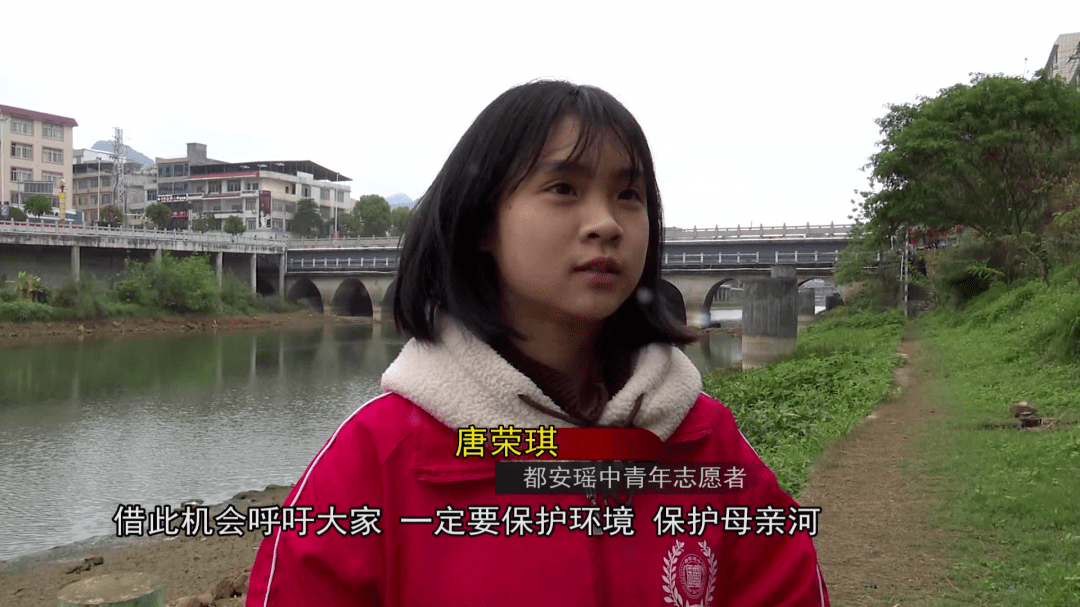 活动中,来自都安高中,都安瑶中,都安二高,都安实验中学及都安初级中学