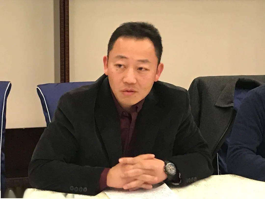 伊犁州副州长叶尔夏提61吐尔逊拜一行与中国马会在京举行马产业专题