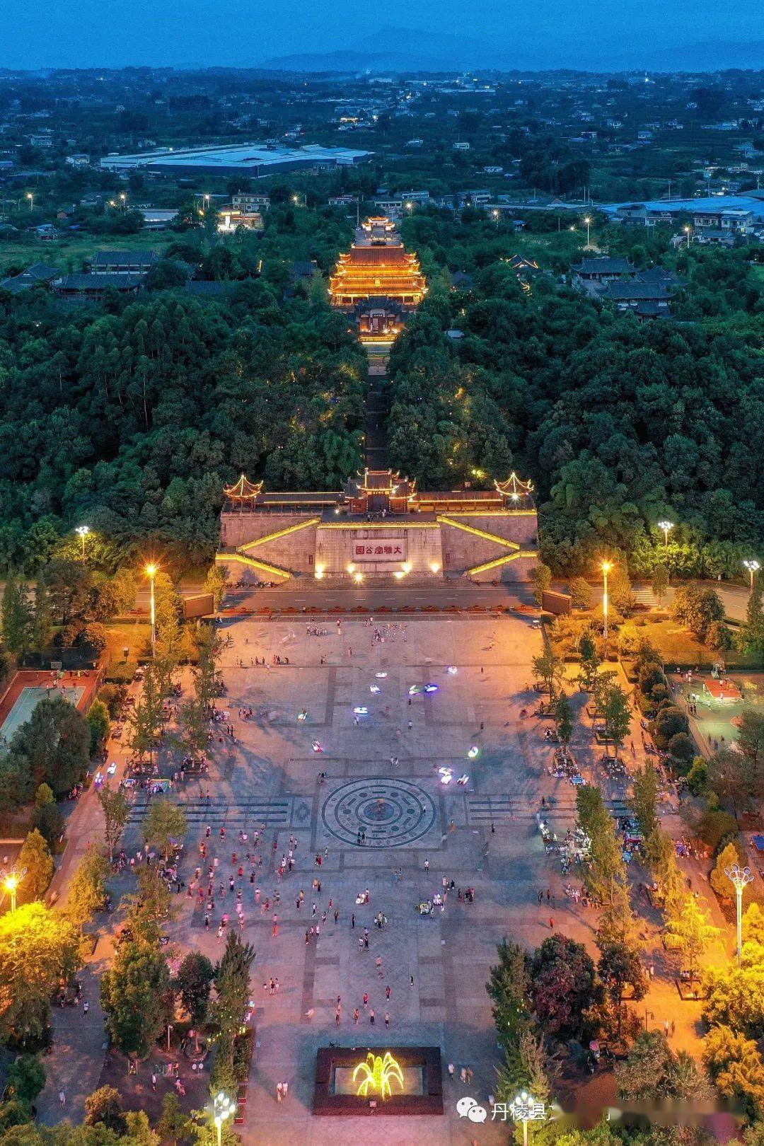 鸟瞰图丨看看丹棱这座齐乐橙市