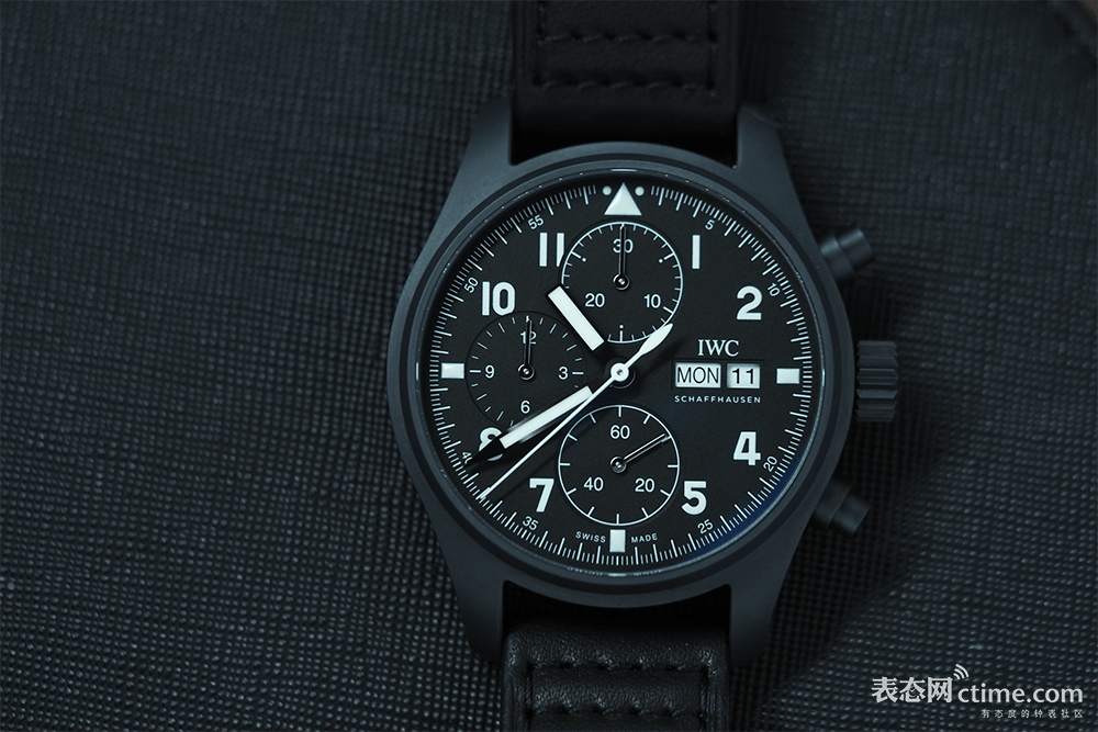 表态头条 | 万国"致敬3705"特别版,你会选新还是旧?