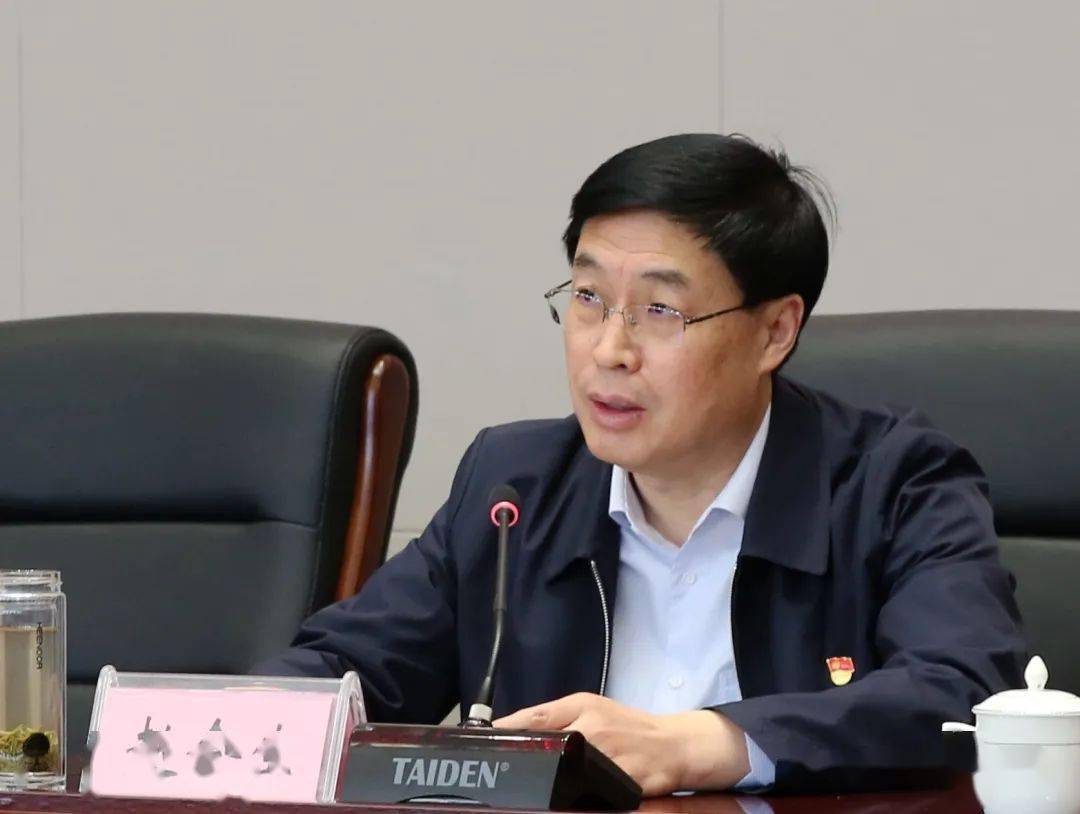 市委副书记,市委党校校长赵会生出席并作动员报告.