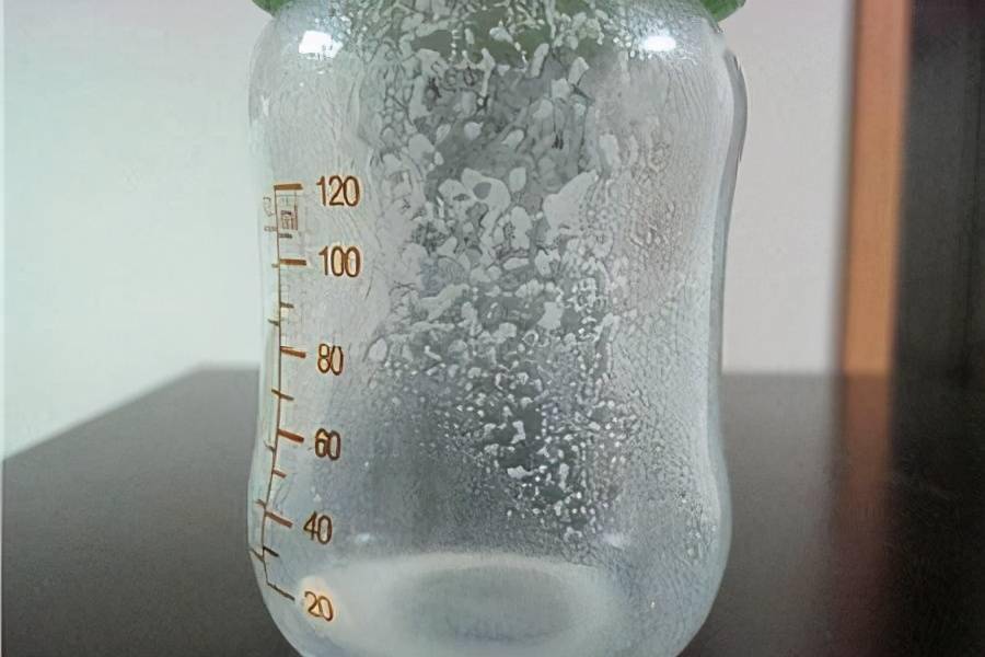 奶粉"挂壁"不可怕,掌握好清洗方式,让宝贝天天用上"新奶瓶"