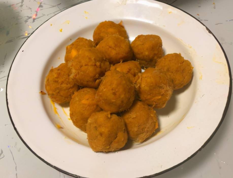 自己在家做牛肉丸有可能成功 3e00e866324f4a0f841a1048f7ed89b8.jpeg
