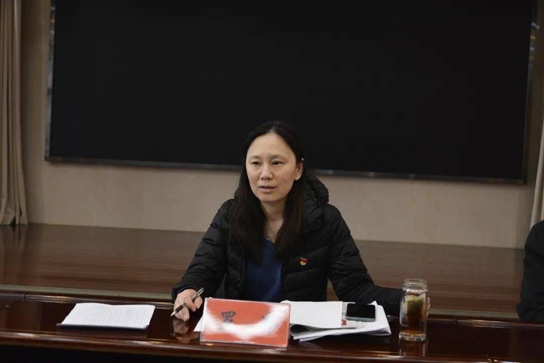 洛阳市司法局组织召开洛阳市城市公园游园广场管理条例