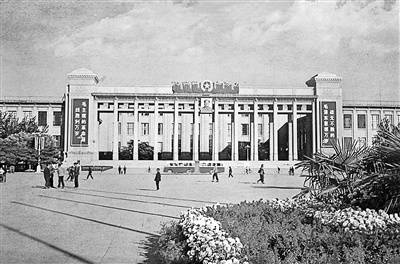 十大建筑书写新中国建筑新历史