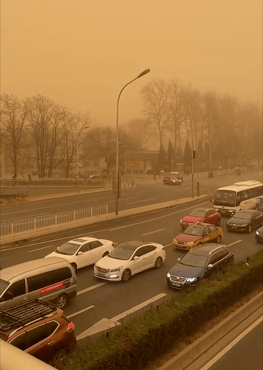 据说这个省的人从来没见过沙尘暴和雾霾