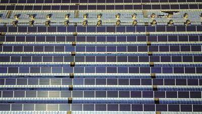 华银电力扣非累亏47亿有息负债逾百亿 股东急