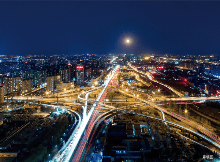 火炎焱燚 龙湖 云瑶玉陛宽幕大平层上新热力再攀升 城市